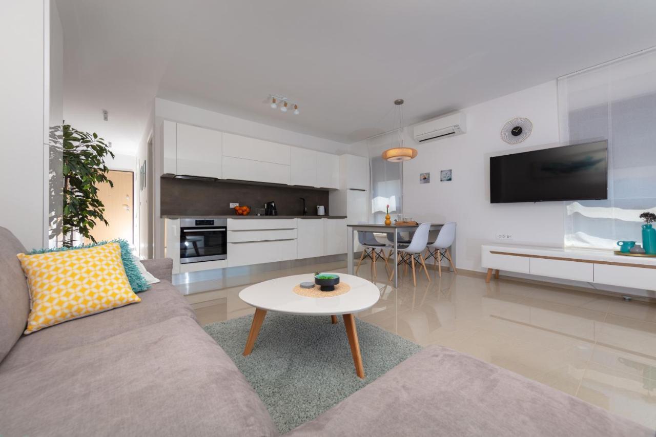 Apartament Tirkiz *